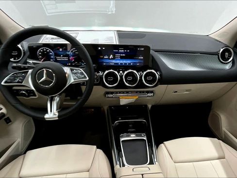 New 2026 Mercedes-Benz GLA 250 image 5