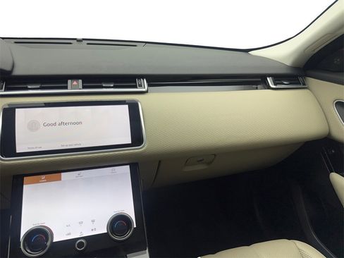 Used 2022 Land Rover Range Rover Velar R-Dynamic S image 55