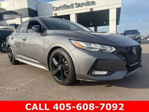 Used 2022 Nissan Sentra SR w/ Midnight Edition image 1