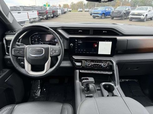 Used 2024 GMC Sierra 1500 Denali image 15