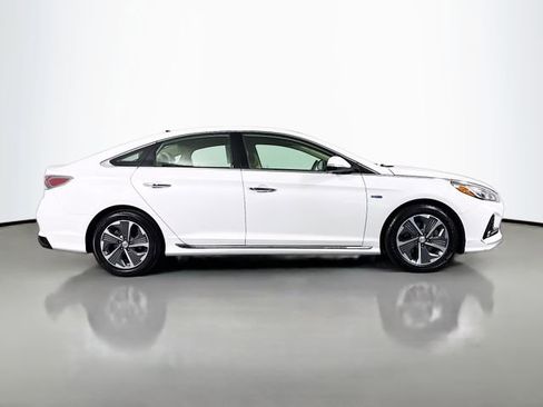 Used 2018 Hyundai Sonata Limited w/ Ultimate Package 02 image 8