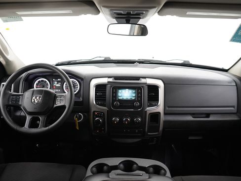 Used 2020 RAM 1500 Classic Warlock AWD/4WD image 13