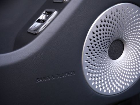 New 2026 Bentley Flying Spur Plug-In Hybrid AWD/4WD image 17
