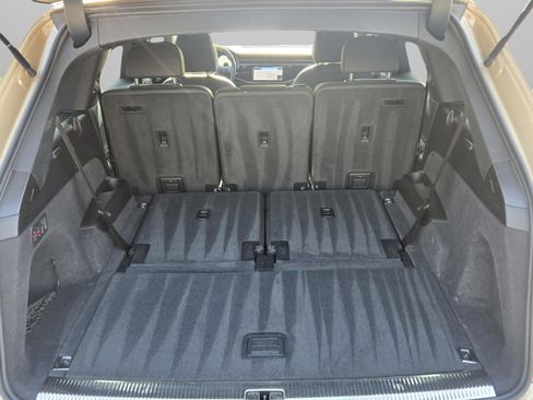 Used 2025 Audi Q7 3.0T Premium Plus image 32