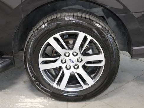 Used 2024 Ford Expedition Max Limited RWD image 18