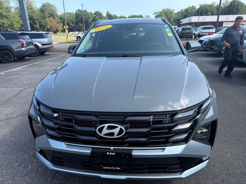 Certified 2025 Hyundai Tucson SEL AWD/4WD image 8