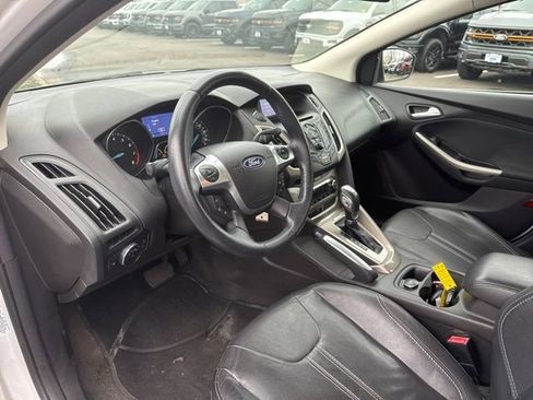 Used 2012 Ford Focus SEL image 10
