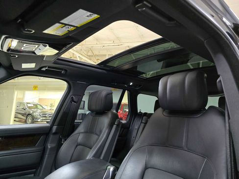 Used 2022 Land Rover Range Rover Westminster Edition image 22