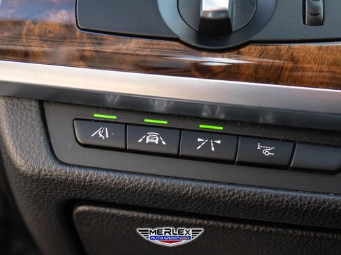 Used 2014 BMW 750Li xDrive image 38