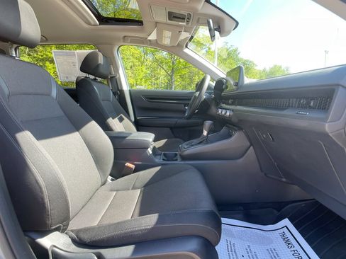Used 2024 Honda CR-V EX image 27