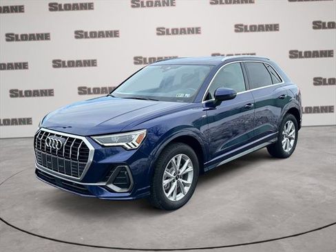 Certified 2025 Audi Q3 2.0T Premium Plus w/ Premium Plus Package image 1