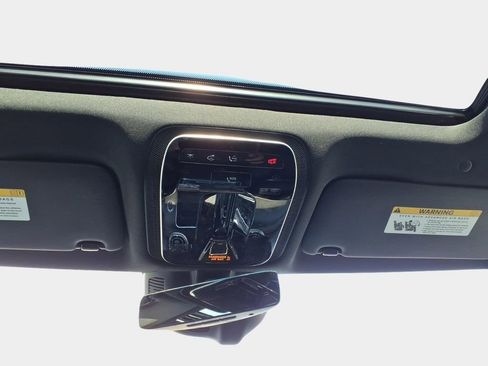 Used 2022 Mercedes-Benz C 300 C 300 image 20