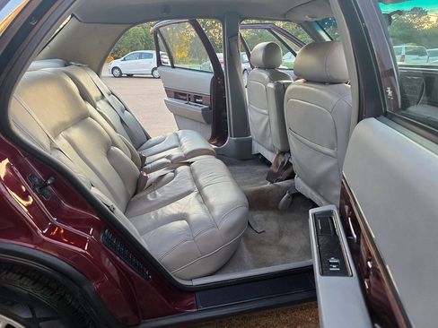 Used 1999 Buick Le Sabre Custom FWD image 23
