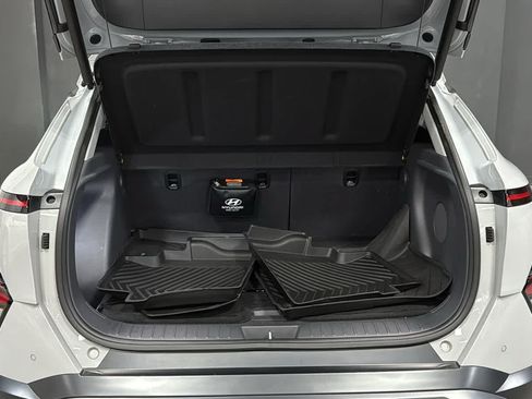 Used 2024 Hyundai Kona Limited AWD/4WD image 24