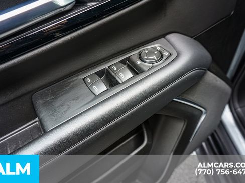 Used 2025 Chevrolet Tahoe LT AWD/4WD image 52