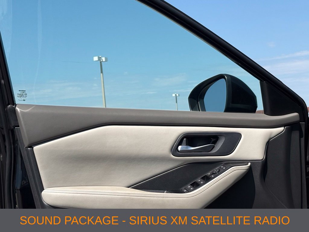 Used 2024 Nissan Rogue SV FWD image 7