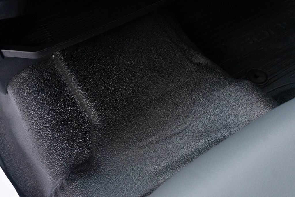Used 2025 Ford F350 XL RWD image 22