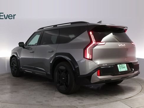 Used 2024 Kia EV9 GT-Line image 14