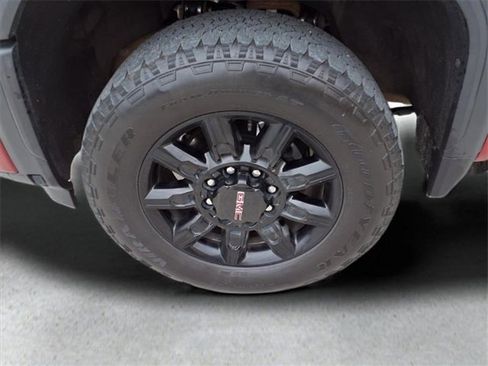 Used 2025 GMC Sierra 2500 AT4 w/ AT4 Premium Plus Package image 26