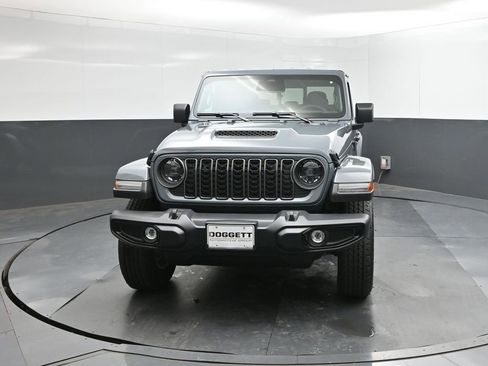 New 2026 Jeep Gladiator Sport AWD/4WD image 22