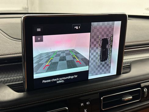 Certified 2023 Lincoln Aviator Black Label w/ Dynamic Handling Package image 30