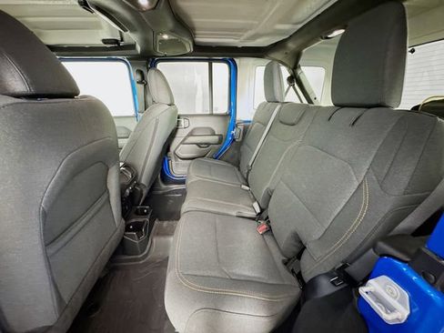 Used 2024 Jeep Wrangler Sahara w/ Safety Group image 26