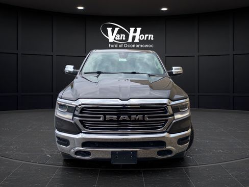 Used 2020 RAM 1500 Laramie AWD/4WD image 2