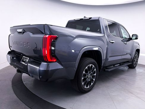 Used 2024 Toyota Tundra Limited w/ Power Package AWD/4WD image 15