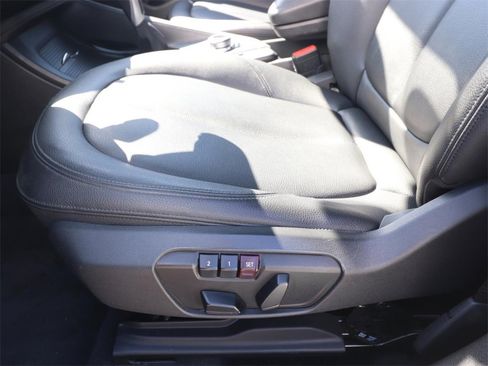 Used 2017 BMW X1 xDrive28i image 16
