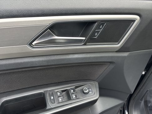 Used 2018 Volkswagen Atlas S image 14