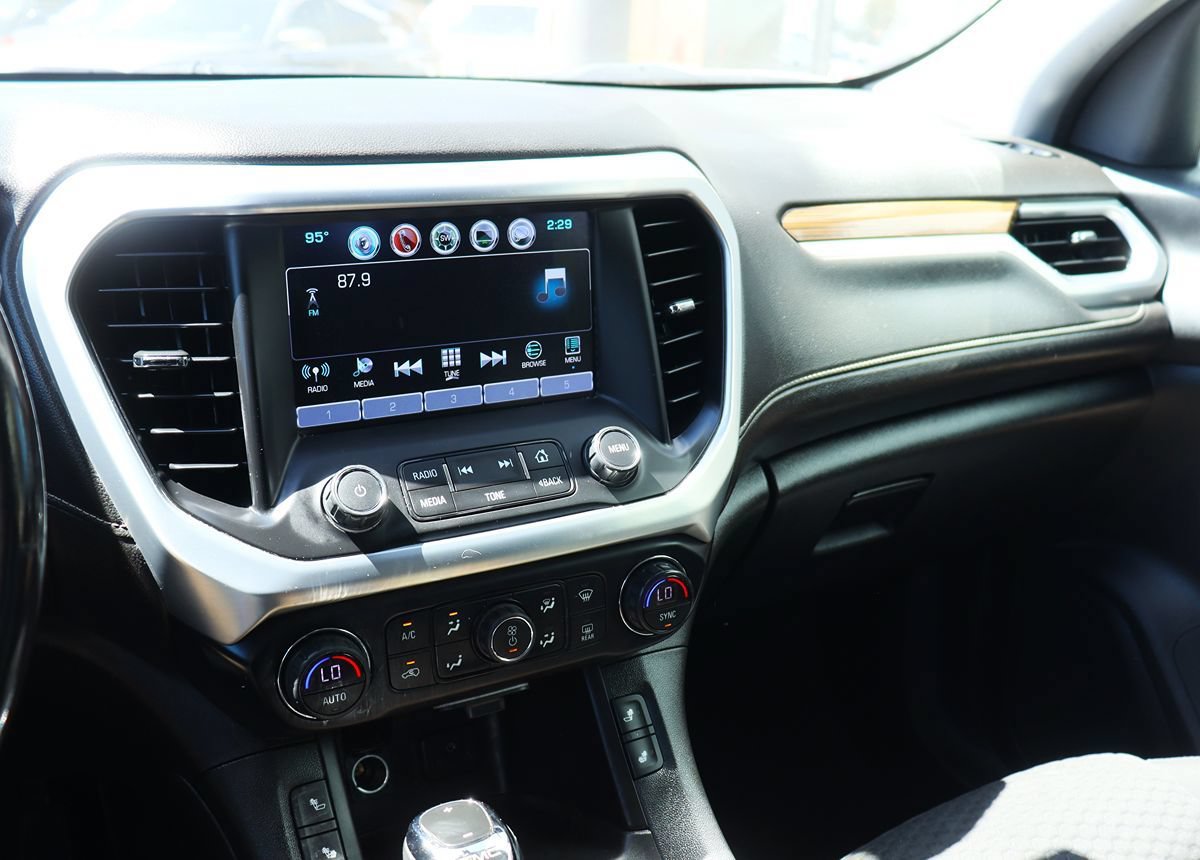 Used 2018 GMC Acadia SLE w/ Driver Alert Package I FWD image 46