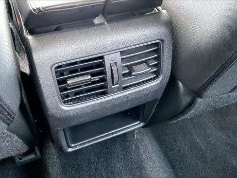 Used 2024 Nissan Rogue S image 16