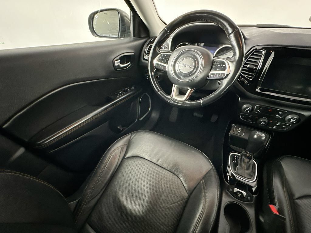 Used 2021 Jeep Compass Limited FWD image 9