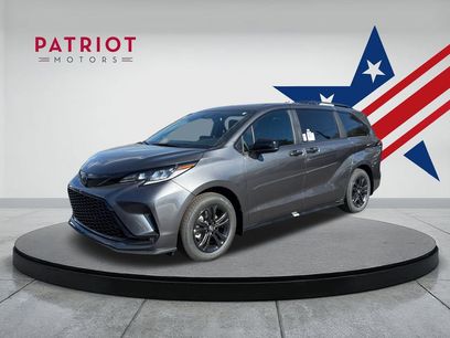 New 2025 Toyota Sienna XSE