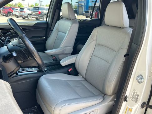 Used 2021 Honda Passport Elite image 15