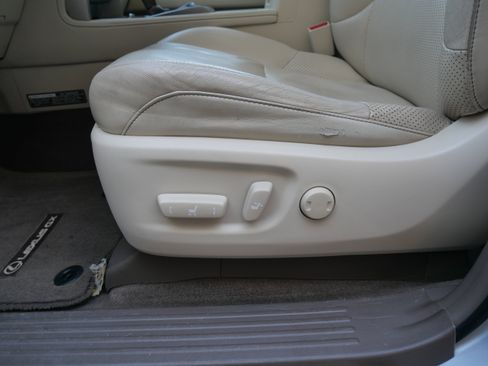 Used 2017 Lexus GX 460 Luxury image 24