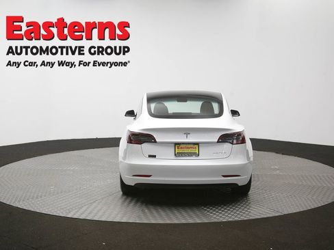Used 2022 Tesla Model 3 Long Range AWD/4WD image 31