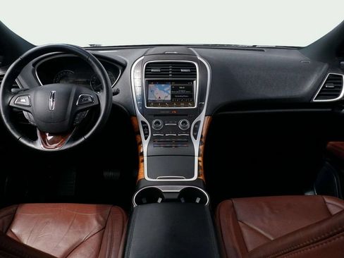 Used 2017 Lincoln MKX Reserve w/ Driver Assistance Package AWD/4WD image 21