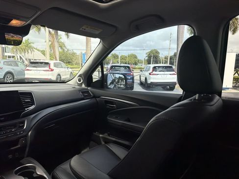 Used 2022 Honda Pilot EX-L image 11