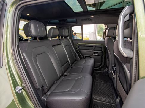New 2026 Land Rover Defender 110 X AWD/4WD image 48
