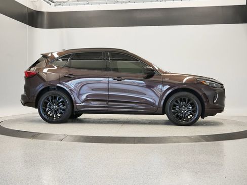 Used 2023 Ford Escape ST-Line Elite w/ Premium Technology Package image 48