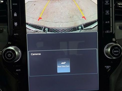 New 2026 RAM 1500 4x4 Crew Cab image 15