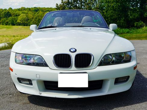 Used 2000 BMW Z3 2.5i image 13