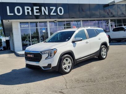 Used 2024 GMC Terrain SLE w/ Driver Convenience Package