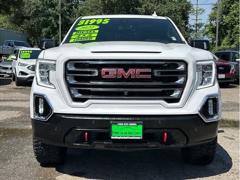 Used 2021 GMC Sierra 1500 AT4 w/ AT4 Premium Package AWD/4WD image 2