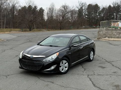 Used 2012 Hyundai Sonata Hybrid w/ Leather Pkg image 1