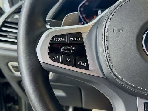 Used 2023 BMW X5 xDrive40i w/ M Sport Package image 21