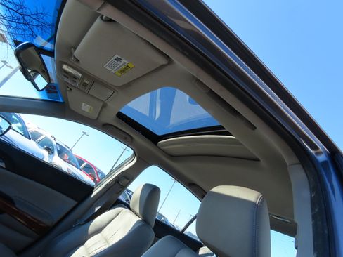 Used 2012 Honda Accord EX-L image 33