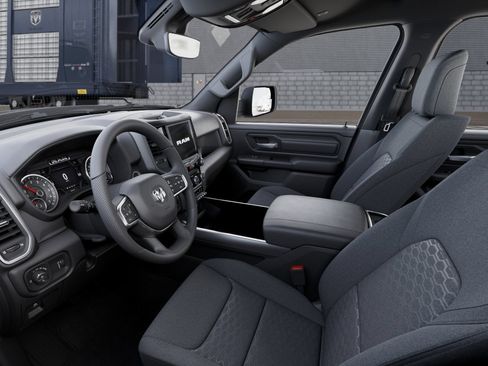 New 2026 RAM 1500 Express AWD/4WD image 30