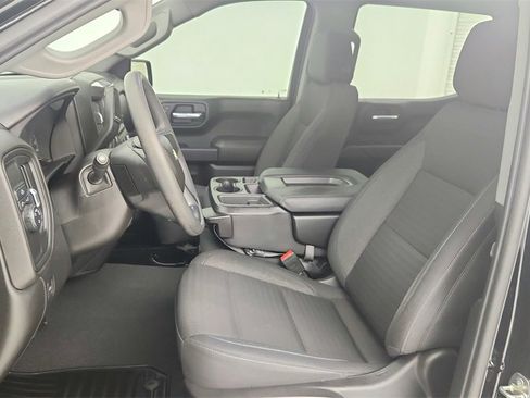 Used 2023 Chevrolet Silverado 1500 Custom image 15